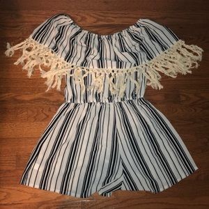 Off the shoulder strapless romper.